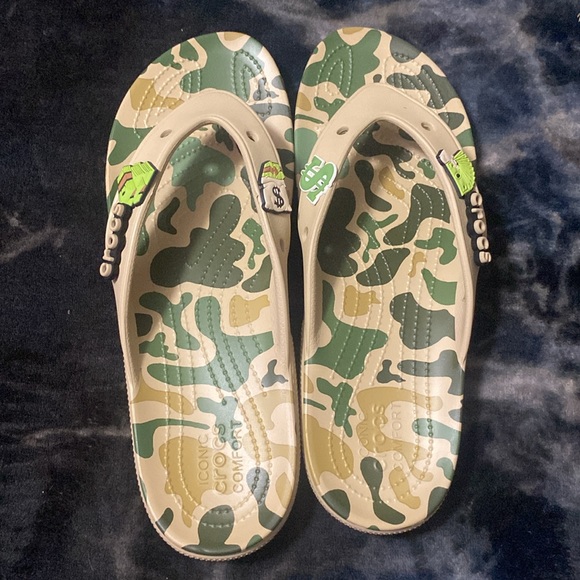 ARMY CAMO CROC FLIP FLOPS - Picture 4 of 4